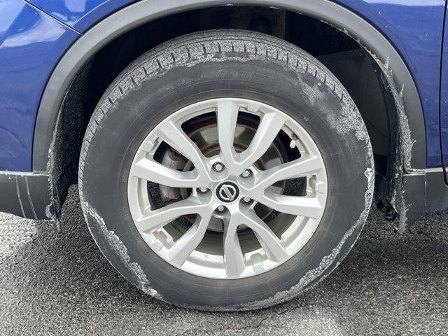 2017 Nissan Rogue AWD SV