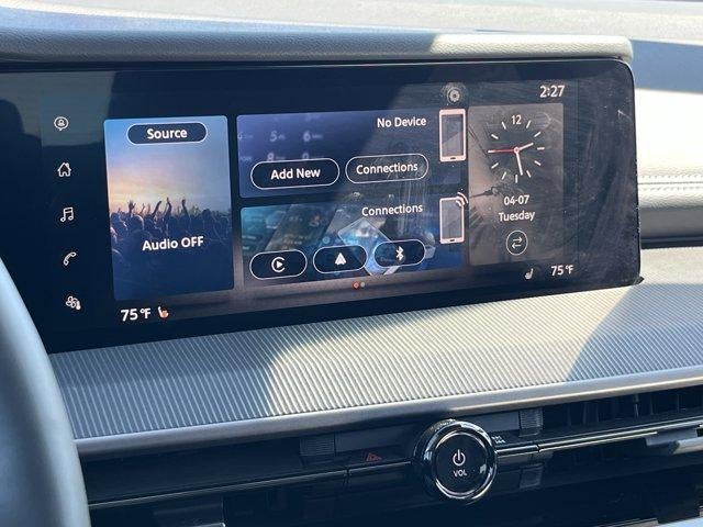 2025 Nissan Murano AWD SV