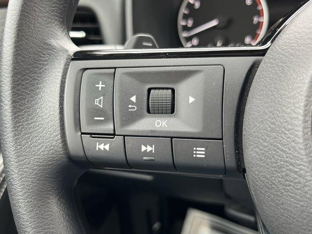 2022 Nissan Rogue AWD SV