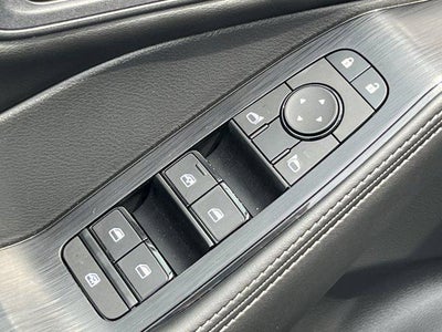 2023 Nissan Rogue AWD SV *Ltd Avail*