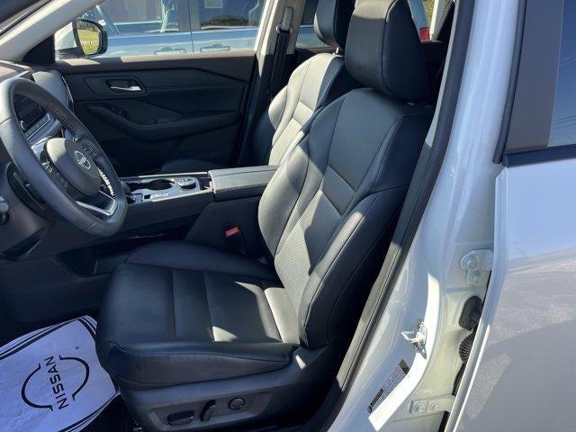 2023 Nissan Rogue AWD SV *Ltd Avail*