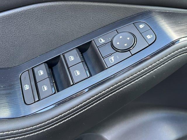 2023 Nissan Rogue AWD SV *Ltd Avail*