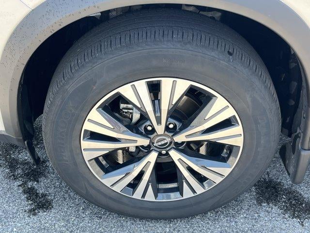 2023 Nissan Rogue AWD SV