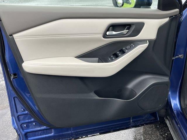 2022 Nissan Rogue AWD SV