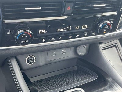 2023 Nissan Rogue AWD SL