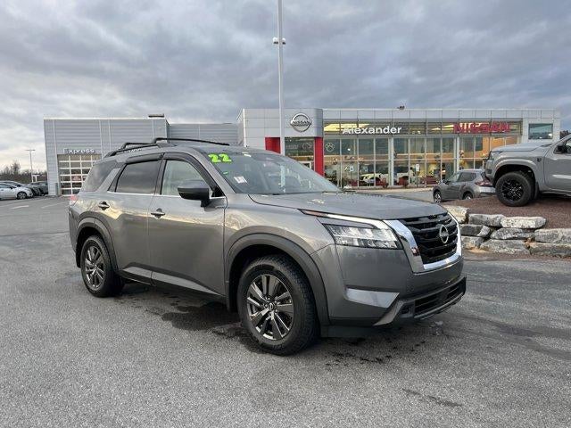 2022 Nissan Pathfinder SV 4WD