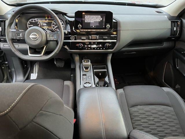 2022 Nissan Pathfinder SV 4WD