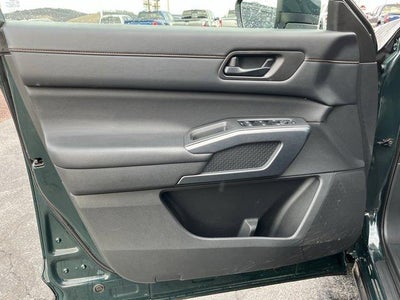 2024 Nissan Pathfinder Rock Creek 4WD