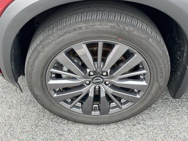 2024 Nissan Pathfinder SL 4WD