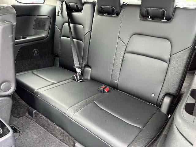2024 Nissan Pathfinder SL 4WD
