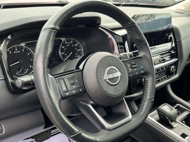 2024 Nissan Pathfinder SL 4WD