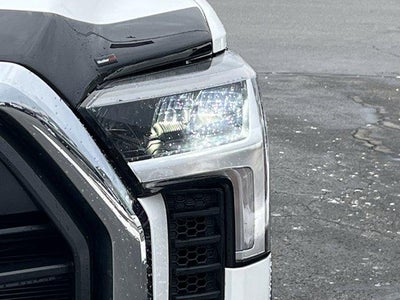 2023 Toyota Tundra 4WD 4WD SR5 CrewMax 5.5' Bed (SE)