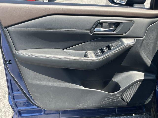 2023 Nissan Rogue AWD SV