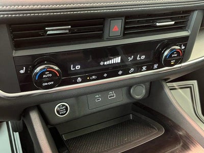 2023 Nissan Rogue AWD SV