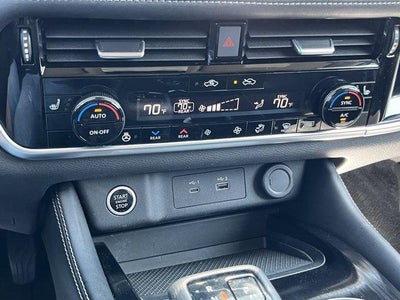 2023 Nissan Rogue AWD SL