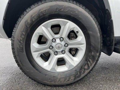 2024 Toyota 4Runner SR5 Premium 4WD (Natl)