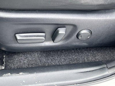 2018 Toyota RAV4 XLE AWD (Natl)