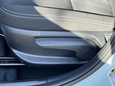 2025 Hyundai VENUE SEL IVT