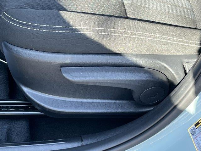 2025 Hyundai VENUE SEL IVT