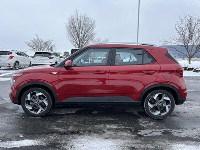 2022 Hyundai VENUE SEL IVT