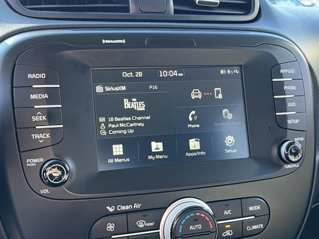 2019 Kia Soul + Auto