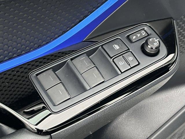 2020 Toyota C-HR XLE FWD (Natl)