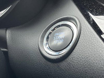 2020 Toyota C-HR XLE FWD (Natl)