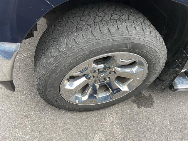 2021 RAM 1500 Big Horn 4x4 Crew Cab 5'7" Box