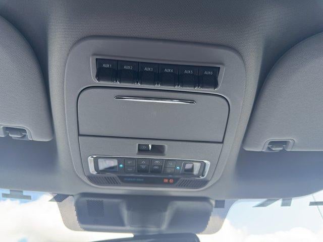 2024 Ford Super Duty F-250 SRW LARIAT 4WD Crew Cab 6.75' Box