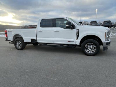 2024 Ford Super Duty F-350 SRW LARIAT 4WD Crew Cab 6.75' Box