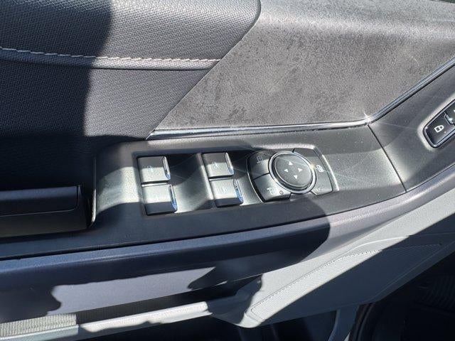 2025 Ford F-150 XLT 4WD SuperCrew 5.5' Box