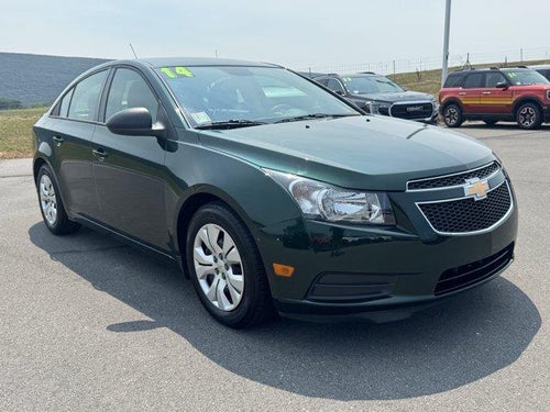 2014 Chevrolet Cruze Sedan LS (Automatic)