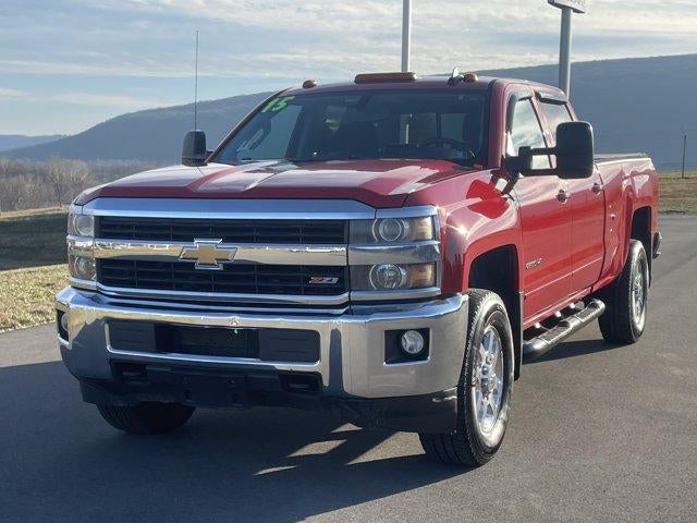 2015 Chevrolet Silverado 2500HD Built After Aug 14 Crew Cab Long Box 4-Wheel Drive LT