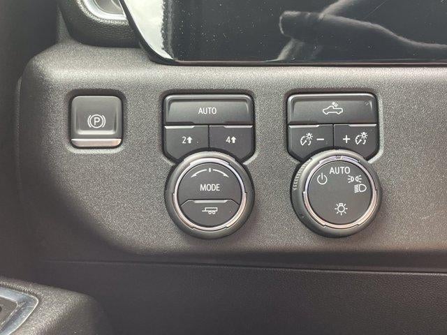 2024 Chevrolet Silverado 1500 Crew Cab Standard Box 4-Wheel Drive LT