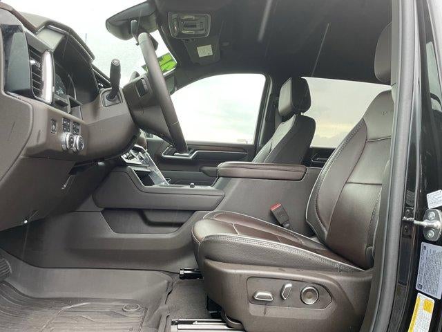 2025 GMC Sierra 2500 HD Crew Cab Standard Box 4-Wheel Drive Denali