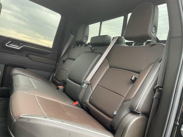 2025 GMC Sierra 2500 HD Crew Cab Standard Box 4-Wheel Drive Denali