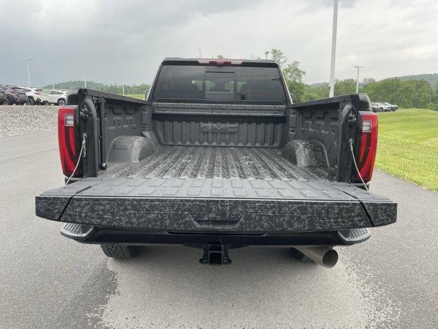 2025 GMC Sierra 2500 HD Crew Cab Standard Box 4-Wheel Drive Denali