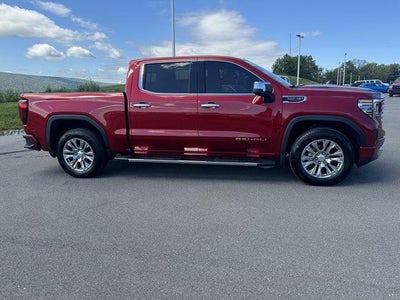 2022 GMC Sierra 1500 Crew Cab Short Box 4-Wheel Drive Denali