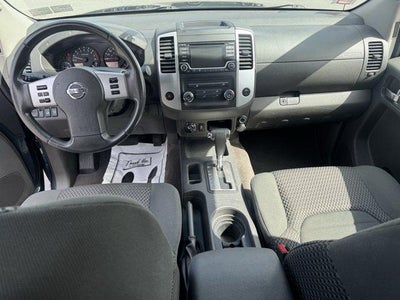 2016 Nissan Frontier 4WD King Cab Auto SV