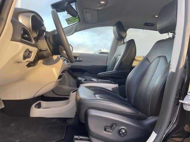 2024 Chrysler Pacifica Touring L FWD