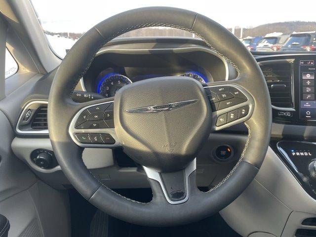 2024 Chrysler Pacifica Touring L FWD