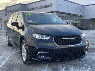 2024 Chrysler Pacifica Touring L FWD