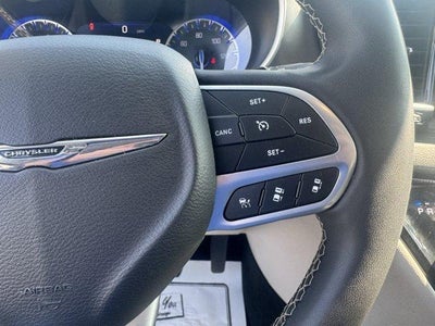 2023 Chrysler Pacifica Touring L FWD