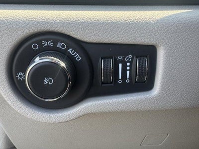 2023 Chrysler Pacifica Touring L FWD