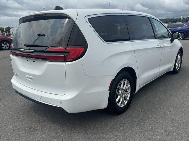 2023 Chrysler Pacifica Touring L FWD