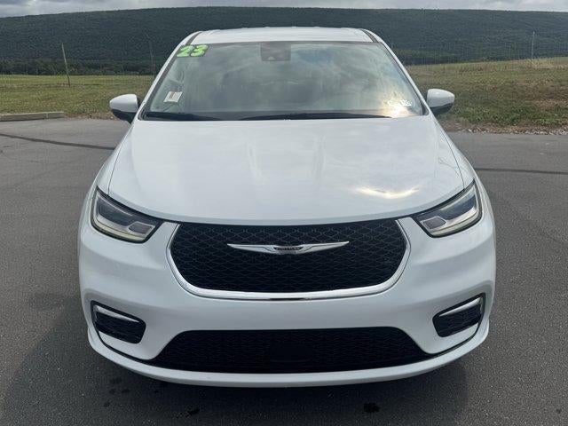 2023 Chrysler Pacifica Touring L FWD