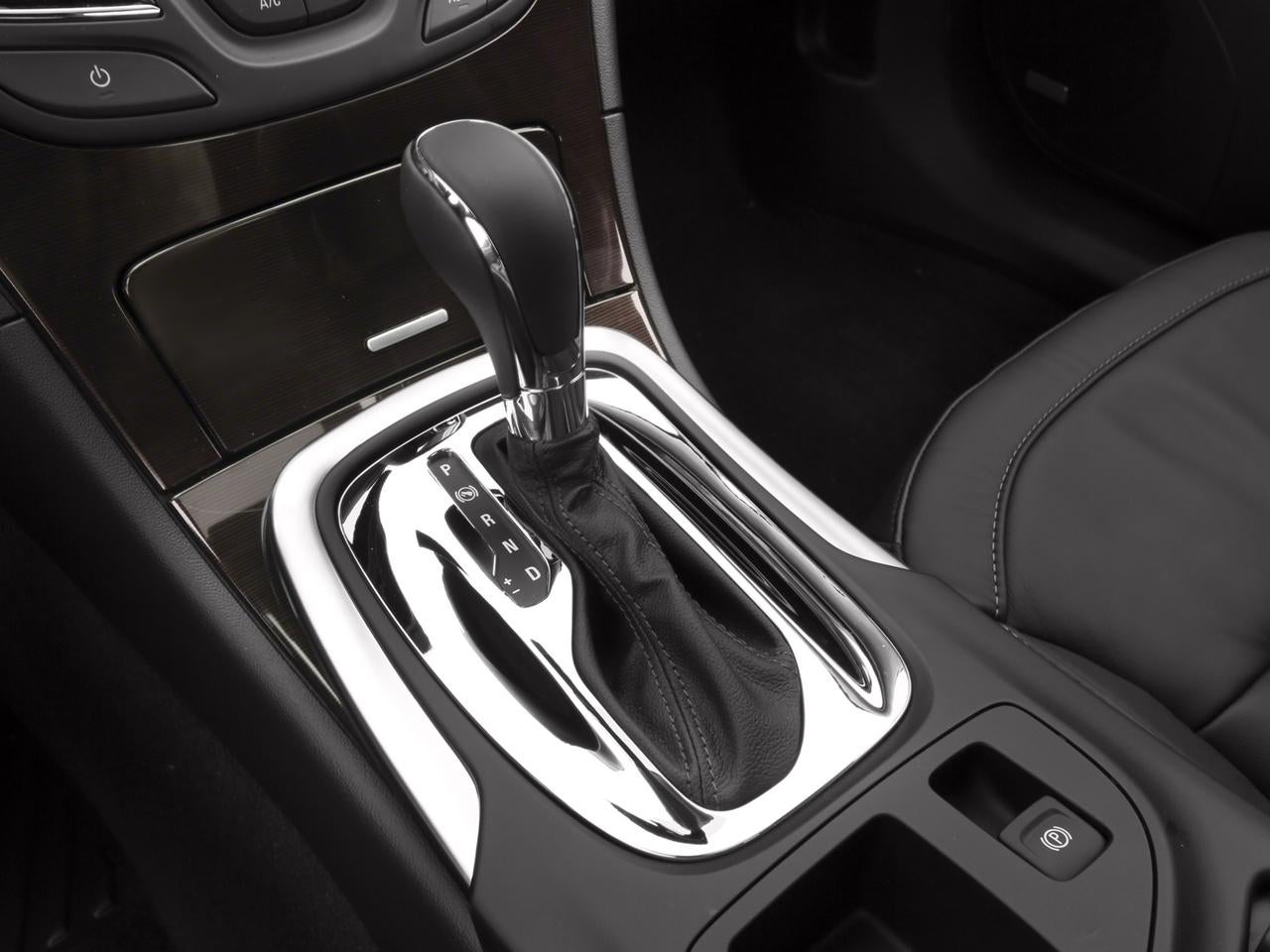 2017 Buick Regal Premium II AWD