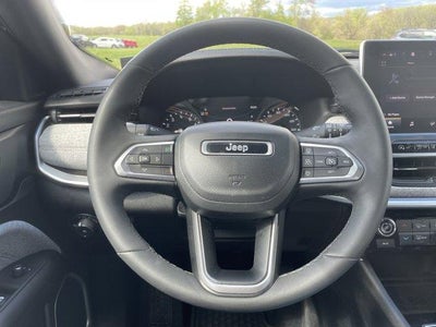 2023 Jeep Compass Latitude Lux 4x4