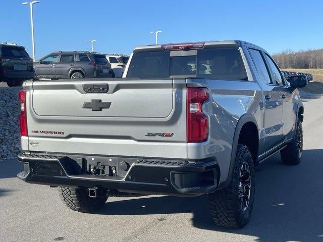 2023 Chevrolet Silverado 1500 Crew Cab Short Box 4-Wheel Drive ZR2
