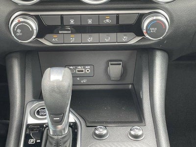 2022 Nissan Sentra SV CVT
